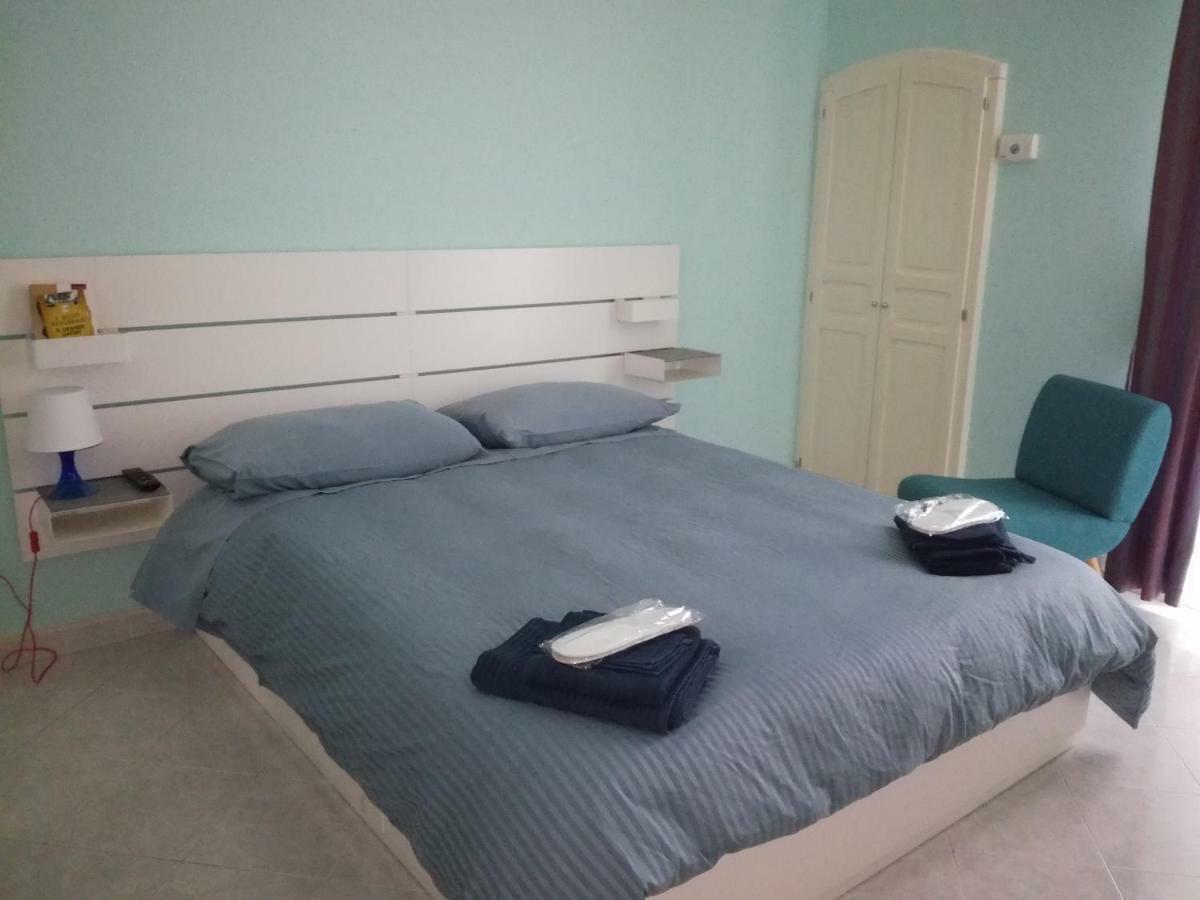 Appartement Cairoli 79 à Bari Extérieur photo