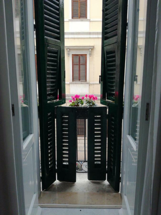 Appartement Cairoli 79 à Bari Extérieur photo